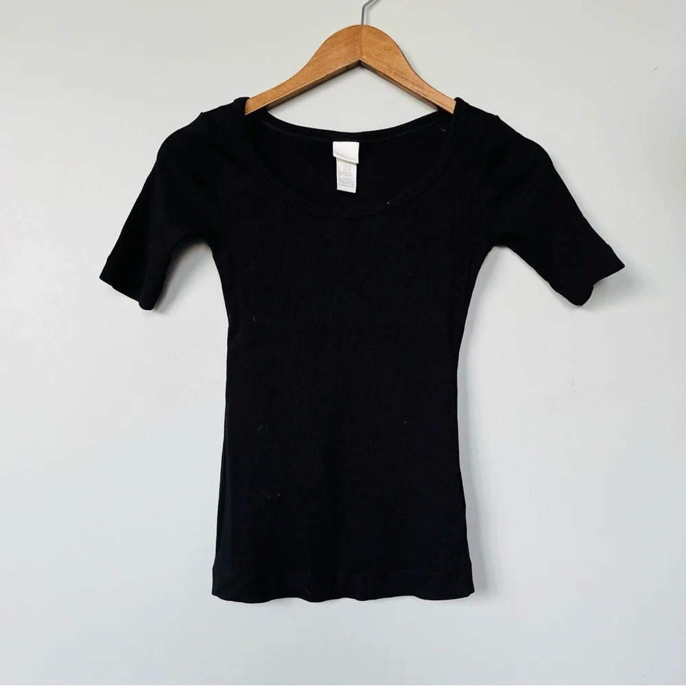 H&M Ribbed T-Shirt - Picture 2 of 8